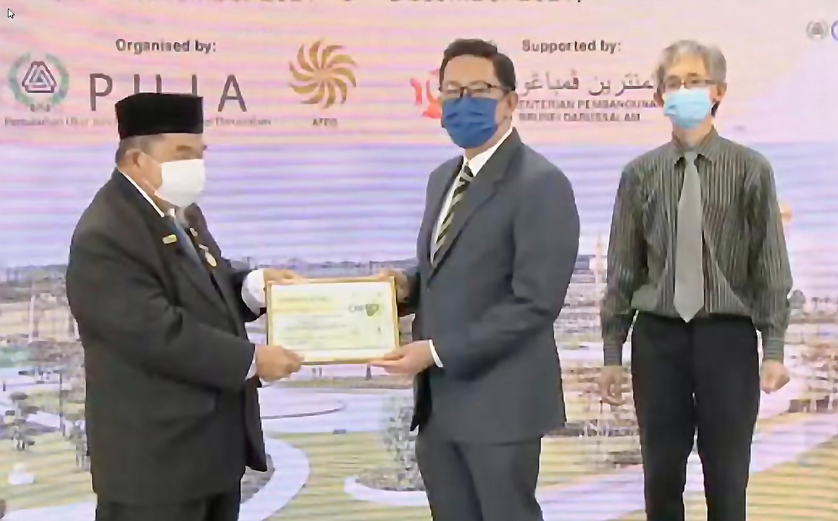 1_Kementerian Pembangunan terima Anugerah Kejuruteraan AFEO.jpeg