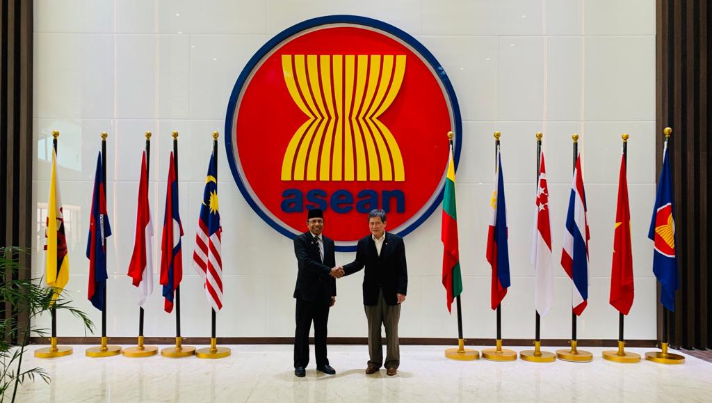 1_Lawatan kerja ke ibu pejabat Setiausaha ASEAN di Republik Indonesia.jpg