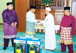 1_Majlis Tadarus Al-Quran di Masjid Hassanal Bolkiah Kampong Mentiri_c.jpg
