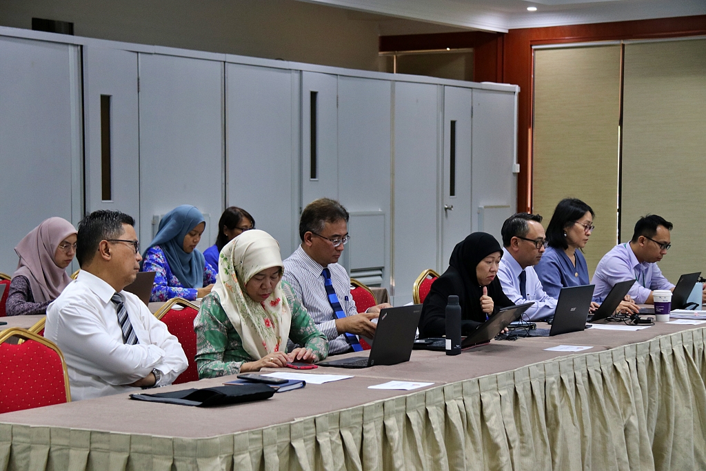 2_Forum sosialisasi meningkatkan produktiviti infrastruktur ASEAN.JPG