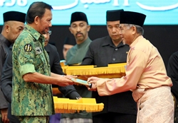 2_penyerahananakanakkunci_c.jpg