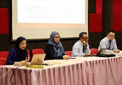 4_Sesi dialog bersama Qualified Persons dan Registered Building Draughtsman_c.jpg