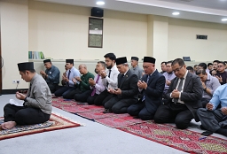 1_Majlis Sembahyang Sunat Hajat, Bacaan Surah Yaasin dan Doa Khas_c.jpeg